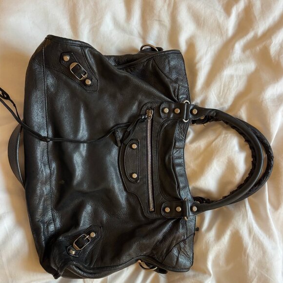 Balenciaga Handbags - Balenciaga city bag